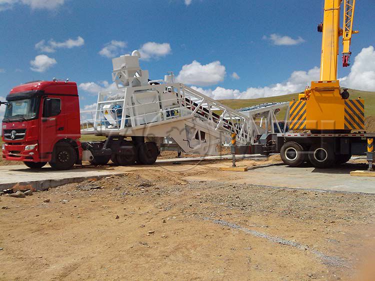 small mobile concrete batching plant .jpg