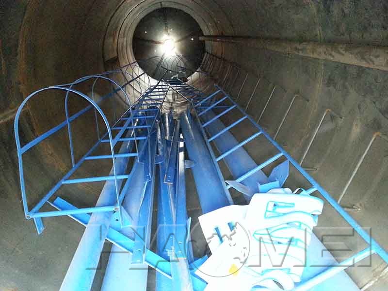 vertical cement silo